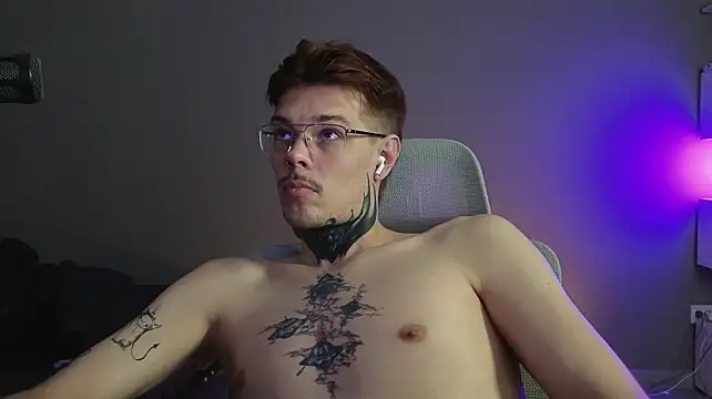 DENIS_HERE Live XXX-chat