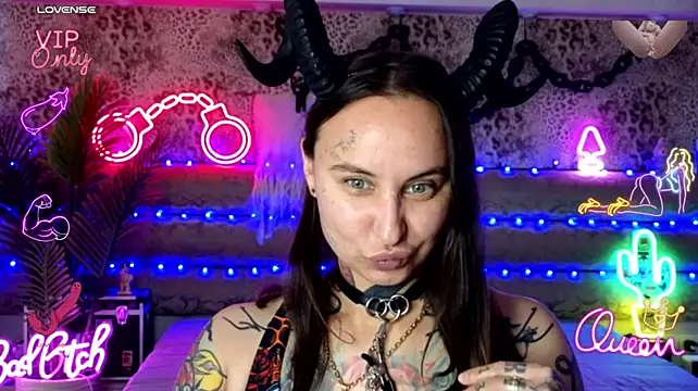 Živý XXX chat Cool_Freak_