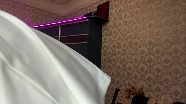 Chat XXX ao vivo de TaynaHauptly