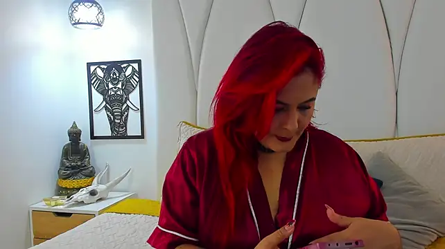 Amara_RedJS লাইভ XXX চ্যাট