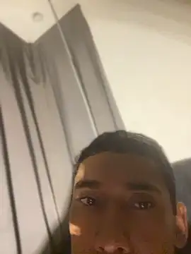 Chat XXX ao vivo de Imcamil0