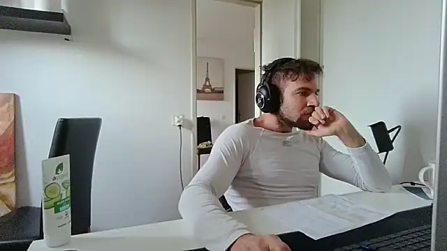 alpha-hunk Live XXX-Chat