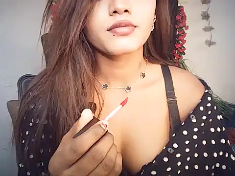 Chat +18 de ANNU_PAWAR ao vivo