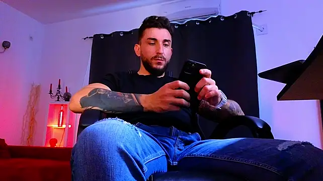 Chat XXX ao vivo de MightyAaron66