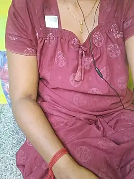 Tamil_hot_leena's Live XXX Chat