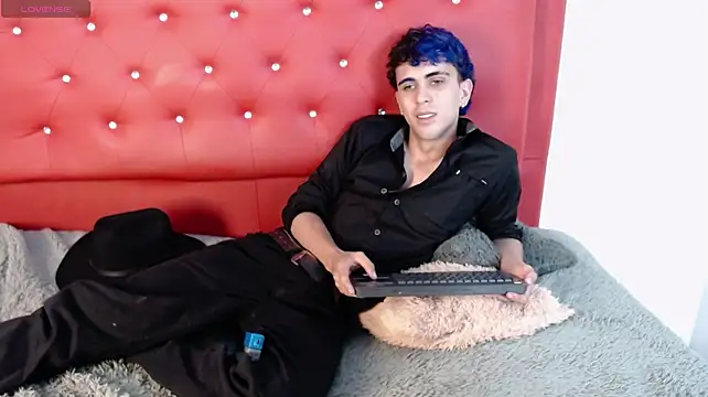 noah_bluexn Live XXX chat