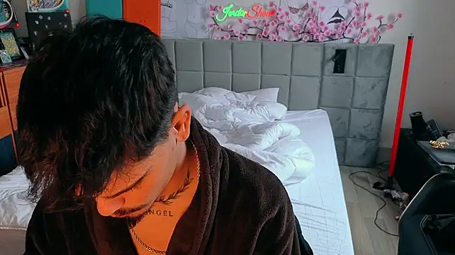 JordanShow – Naživo XXX chat