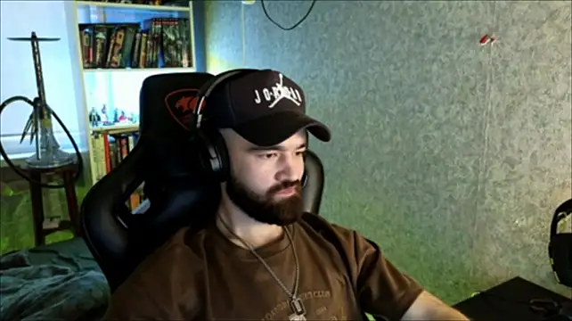 _Serious_Man Live XXX Chat