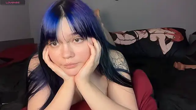 Skadimatri's Live XXX Chat