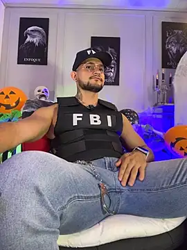 Онлайн чат XXX Marco_Vega