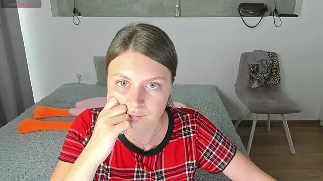 Kitkatvel's Live XXX Chat