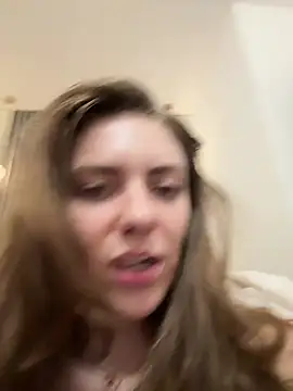 צ'אט XXX בשידור חי של MariiD