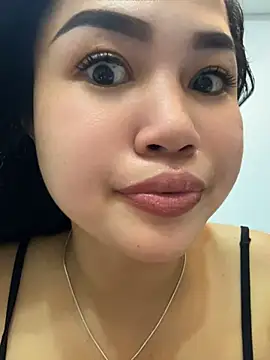 Bella_nasty69 Adlı Modelin Canlı XXX Sohbeti