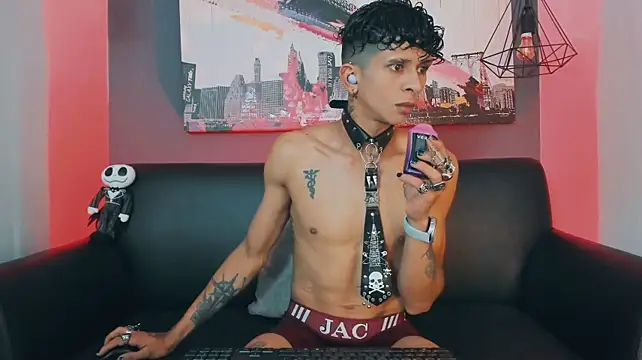 Maximoking26 webkamerás műsora