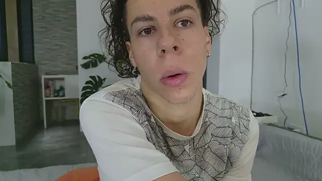 grey___27 라이브 XXX 채팅