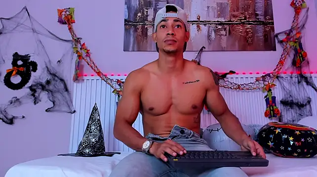 Chat XXX ao vivo de Radly_Andrew