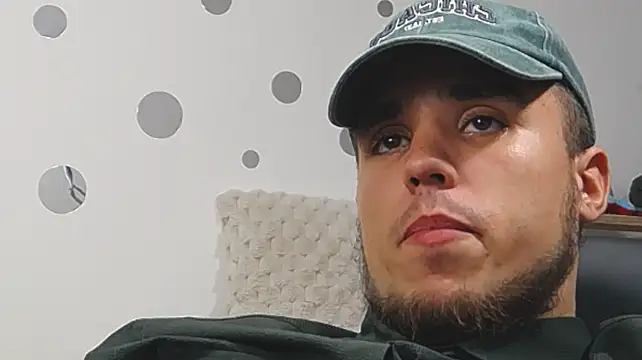 Avgust__ – Naživo XXX chat