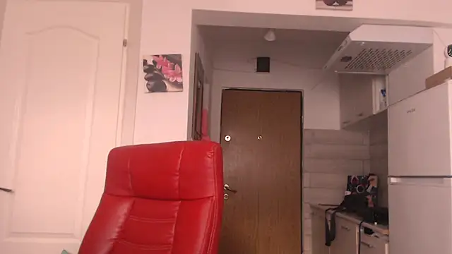 simyhvn: онлайн-секс-чат
