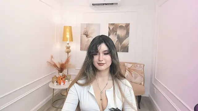 AnneTLi Chat XXX in diretta