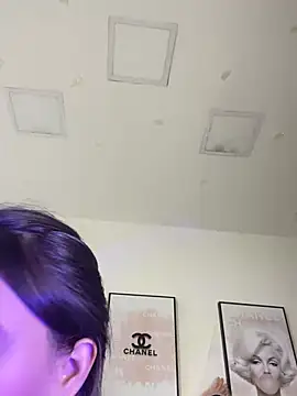 JuliaColemannのライブXXXチャット