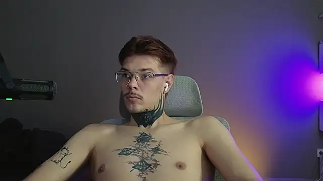 Chat +18 de DENIS_HERE ao vivo