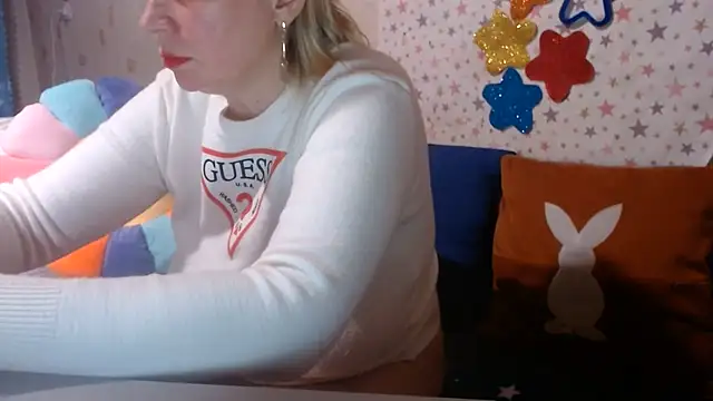 QueenLana Live XXX-Chat
