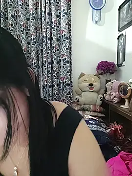 Odhora-20's Live XXX Chat