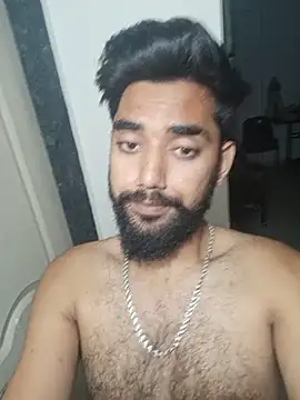 dhruvplayboy élő XXX-chatje