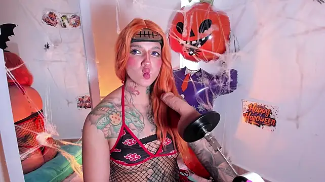 Chatroom XXX en direct de KuraiBi