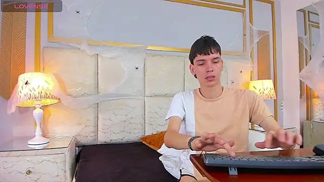 AbyssGazen Live XXX chat