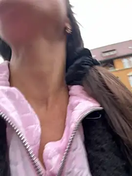 Živý XXX chat Lalla-Amani