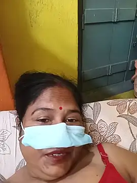 URBASI লাইভ XXX চ্যাট