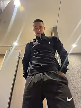 willclayy – Naživo XXX chat
