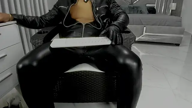 master_jens' Live XXX Chat