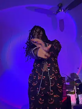 แชท XXX สดของ thebrattygoddess