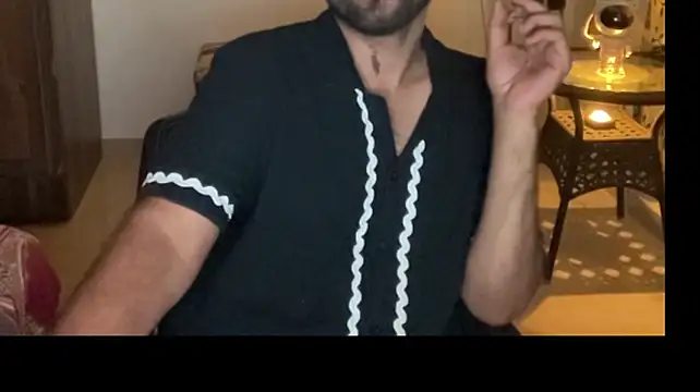 دردشة Mr_Ajnabee الجنسية المباشرة