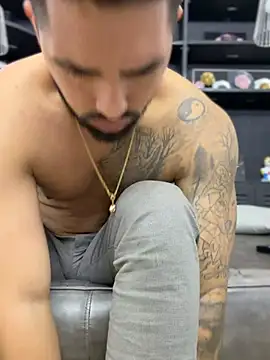 matteosantos Live XXX-Chat