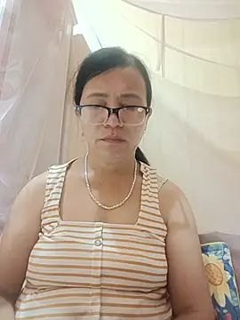 Chilly-wet's Live XXX Chat