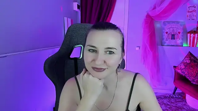 Chat +18 de Golden_Dragon ao vivo