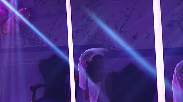 Zouzouboy-001 XXX чат на живо