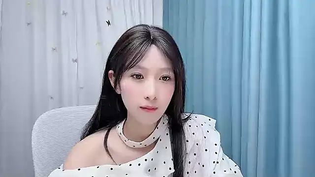 LZL68 Live XXX-Chat