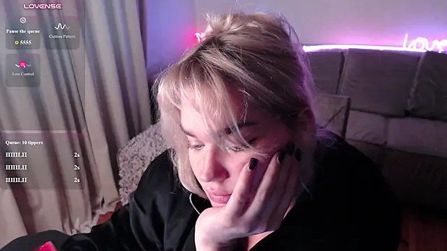 mrs_kitty69 Live XXX-Chat