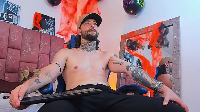 ALPHA_MASTER1 – Naživo XXX chat