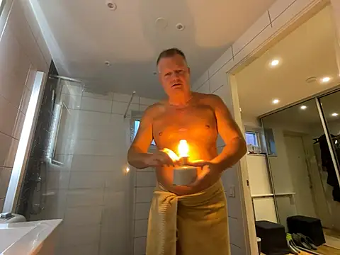 The_Oldbull Live XXX-Chat