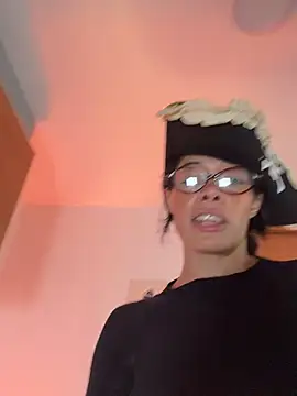 SiennaLuvs' Live XXX Chat