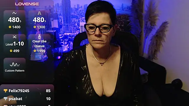ninarandmann's Live XXX Chat