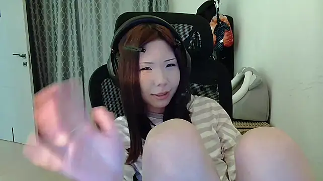 Živý XXX chat AprilOnilll