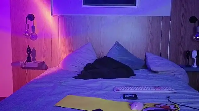 Carry_onn – Naživo XXX chat