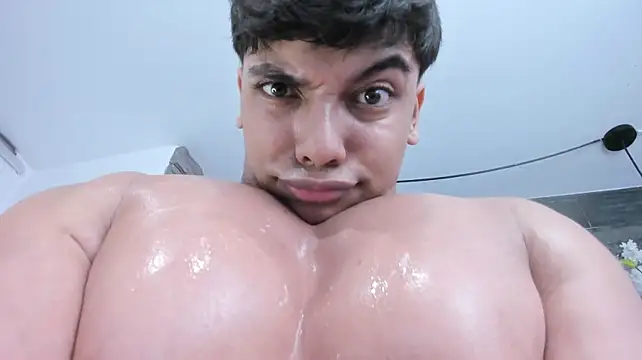 Chat +18 de JacobStonne ao vivo