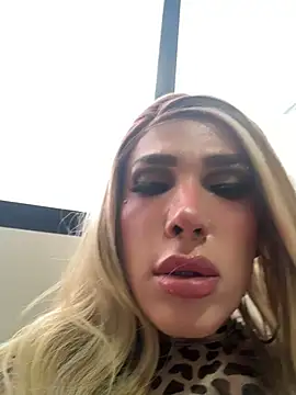 Czat XXX na żywo – SophiaRichie__